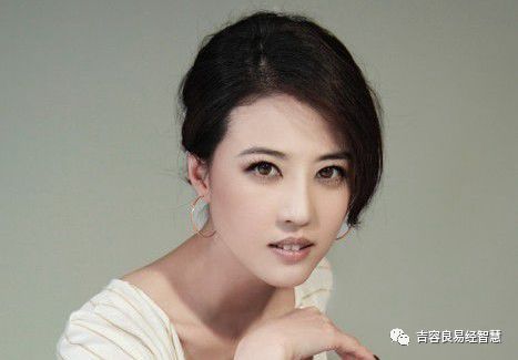 奇门遁甲断企业发展与婚姻：办公室风水、丈夫工作方向与婚姻状况